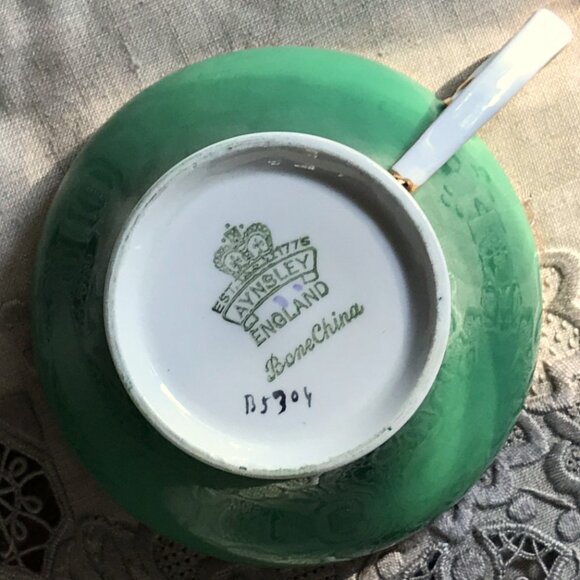 AYNSLEY Tea Cup & Saucer, Green, Cabbage Rose, Bone China, England Pattern B5304 - Picture 13 of 15